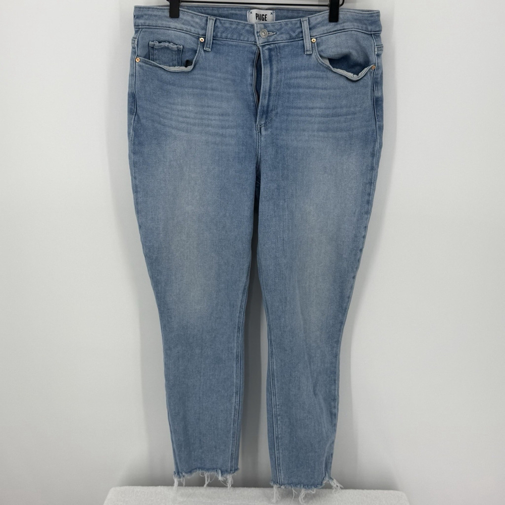 Paige Bombshell Park Avenue Blue With Frayed Hem Jeans Size 34x26